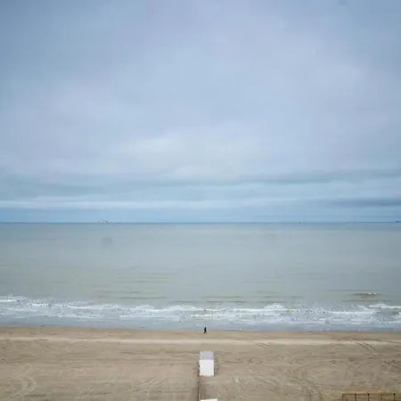 Flat In With Marina Views * Blankenberge